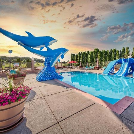 Grand Marquis Waterpark Hotel & Suites วิสคอนซินเดลส์ ภายนอก รูปภาพ