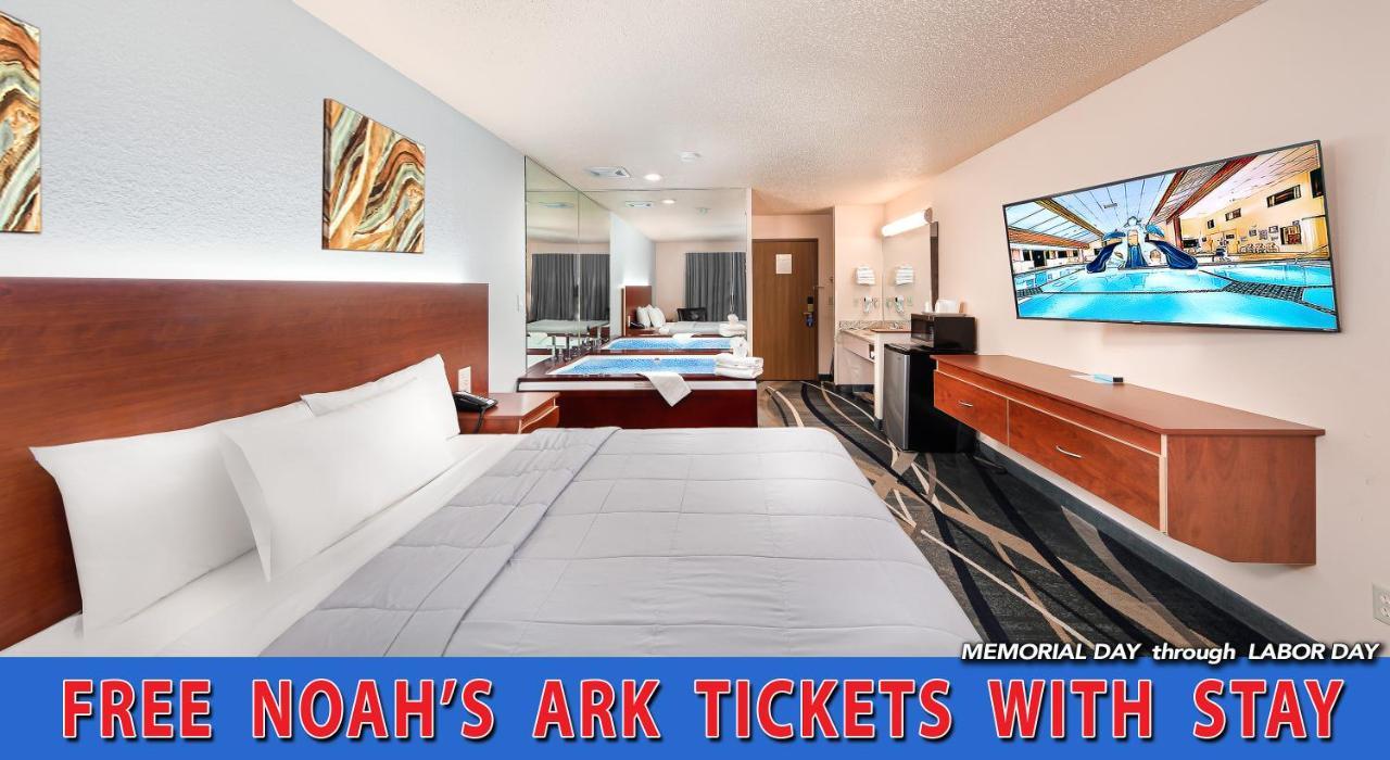 Grand Marquis Waterpark Hotel & Suites วิสคอนซินเดลส์ ภายนอก รูปภาพ