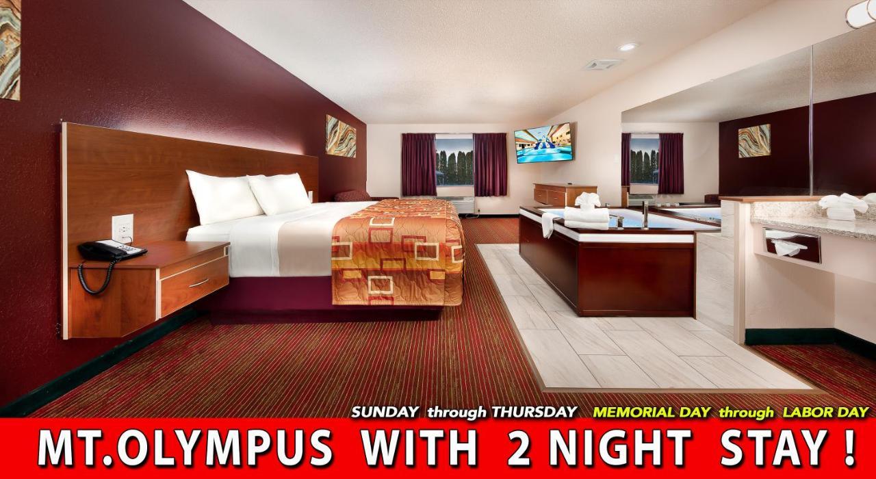 Grand Marquis Waterpark Hotel & Suites วิสคอนซินเดลส์ ภายนอก รูปภาพ