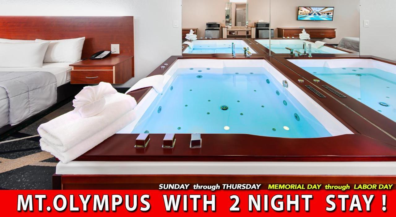 Grand Marquis Waterpark Hotel & Suites วิสคอนซินเดลส์ ภายนอก รูปภาพ