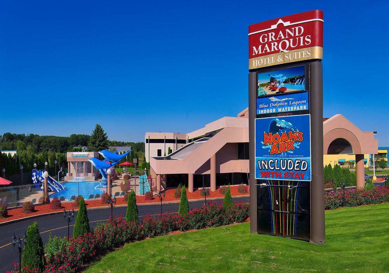Grand Marquis Waterpark Hotel & Suites วิสคอนซินเดลส์ ภายนอก รูปภาพ